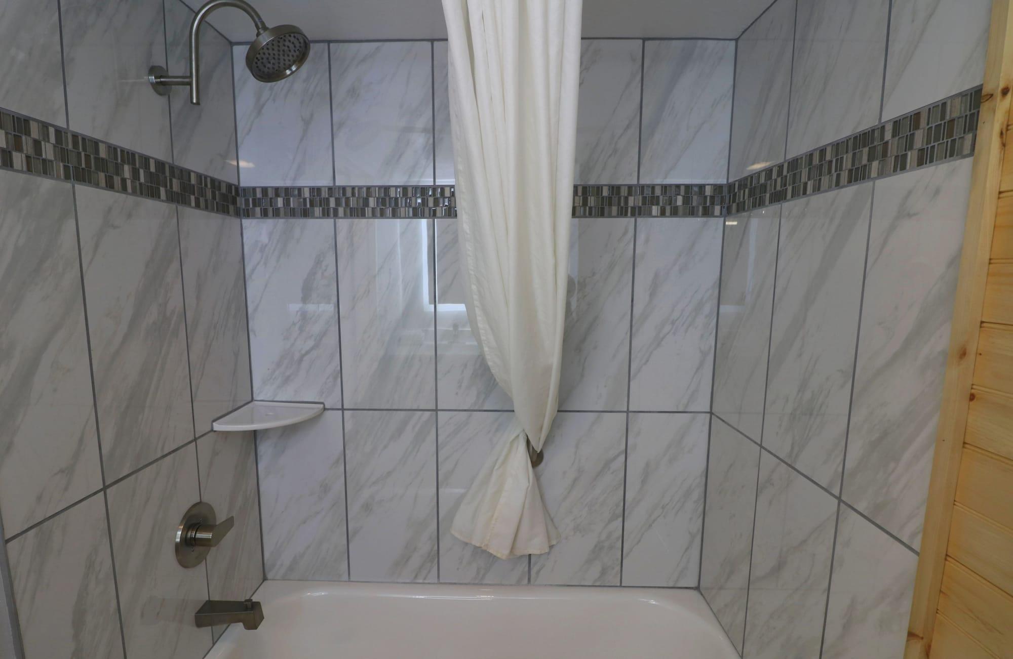 Howard Johnson By Wyndham Downtown Gatlinburg Esterno foto